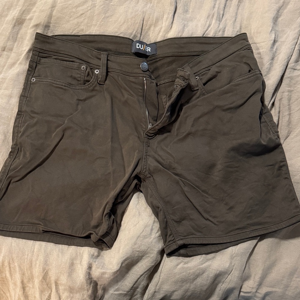 DUER Men's Shorts